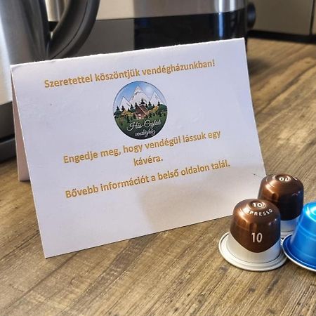 Hos-Cegledi Vendeghaz Miskolc -Oenallo Otthon, Mely Csak Az Oenoeke Екстериор снимка